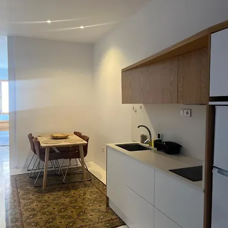 Trianasuites Apartament *